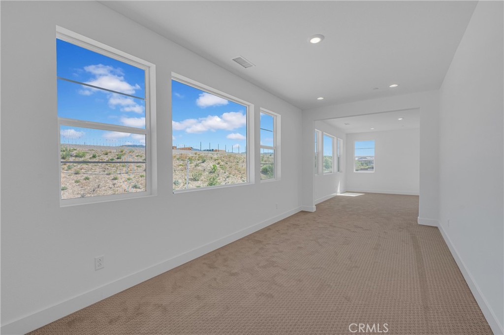 Skylar (SKYLAR5P) - Residential Lease
