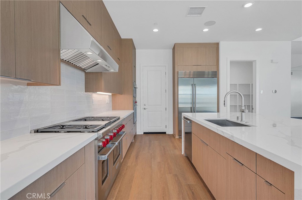 Skylar (SKYLAR5P) - Residential Lease