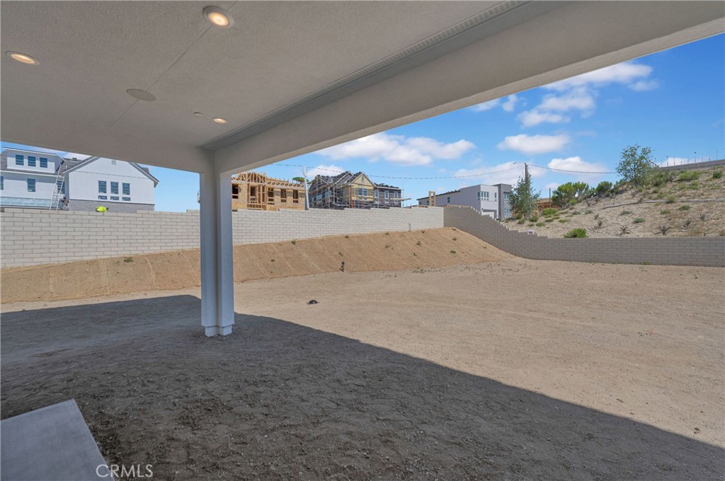 Skylar (SKYLAR5P) - Residential Lease