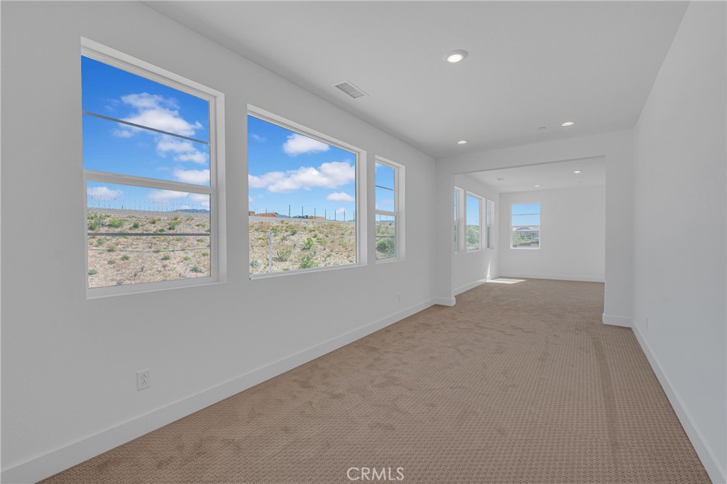 Skylar (SKYLAR5P) - Residential Lease