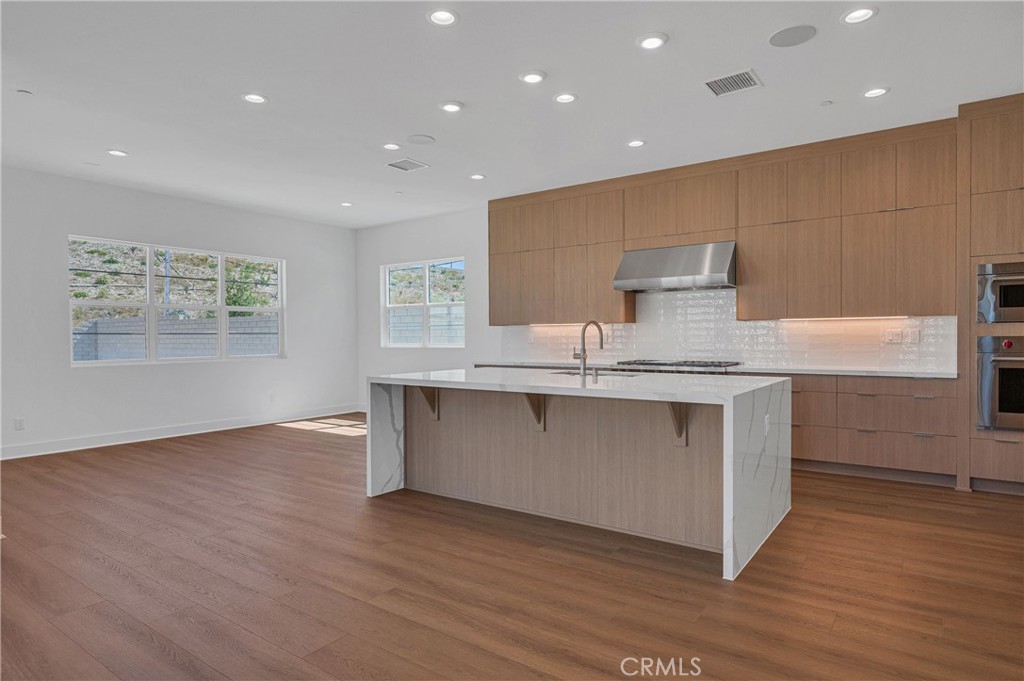 Skylar (SKYLAR5P) - Residential Lease