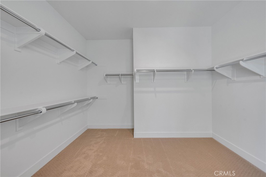 Skylar (SKYLAR5P) - Residential Lease