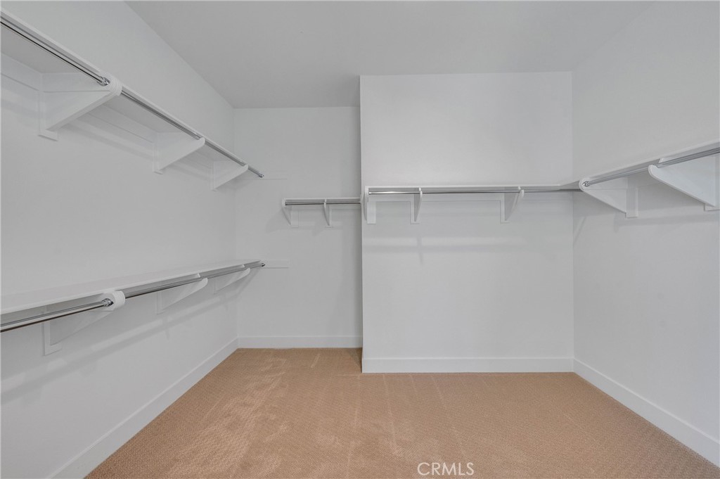 Skylar (SKYLAR5P) - Residential Lease