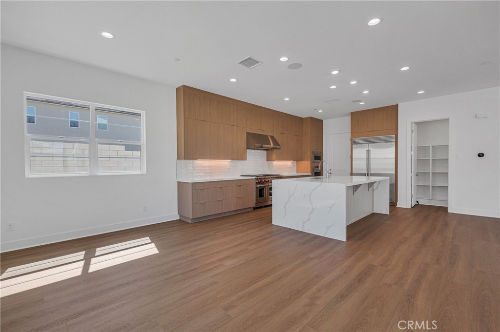 Skylar (SKYLAR5P) - Residential Lease