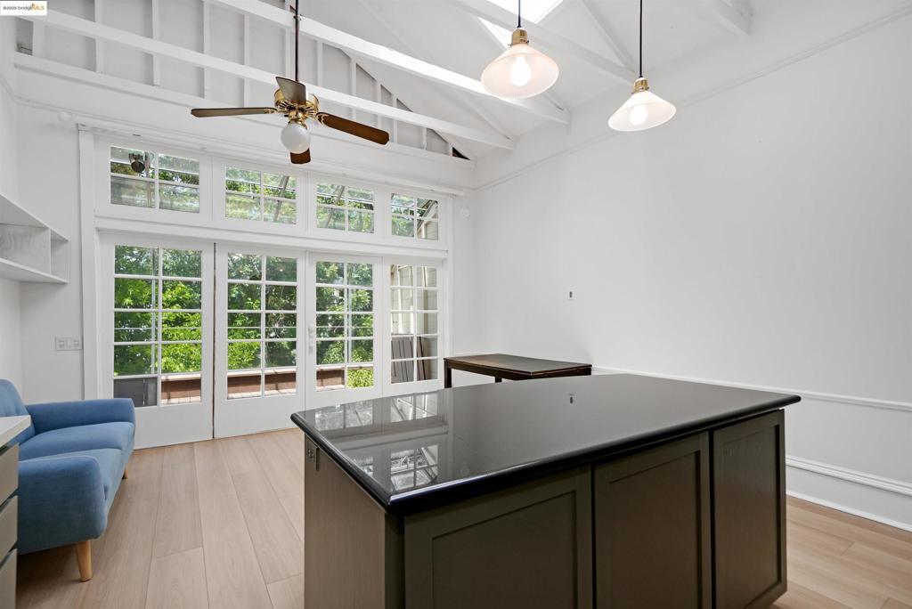 LOWER PAC HTS - Residential Income