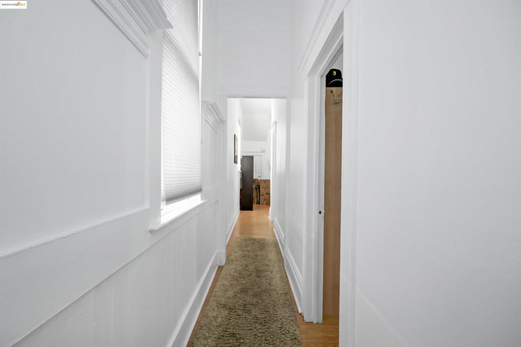 LOWER PAC HTS - Residential Income