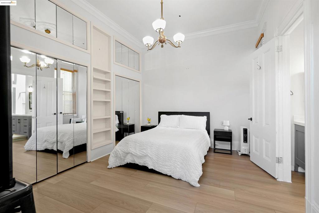 LOWER PAC HTS - Residential Income