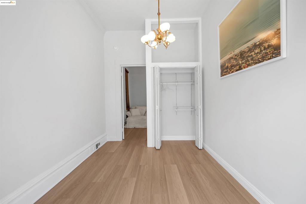 LOWER PAC HTS - Residential Income