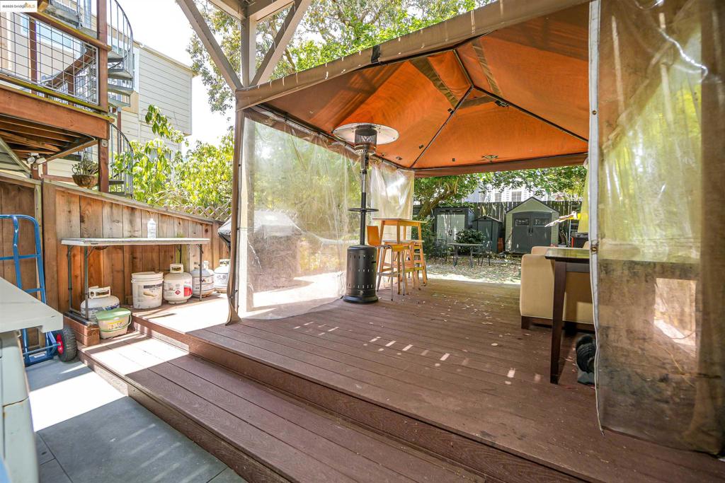 LOWER PAC HTS - Residential Income