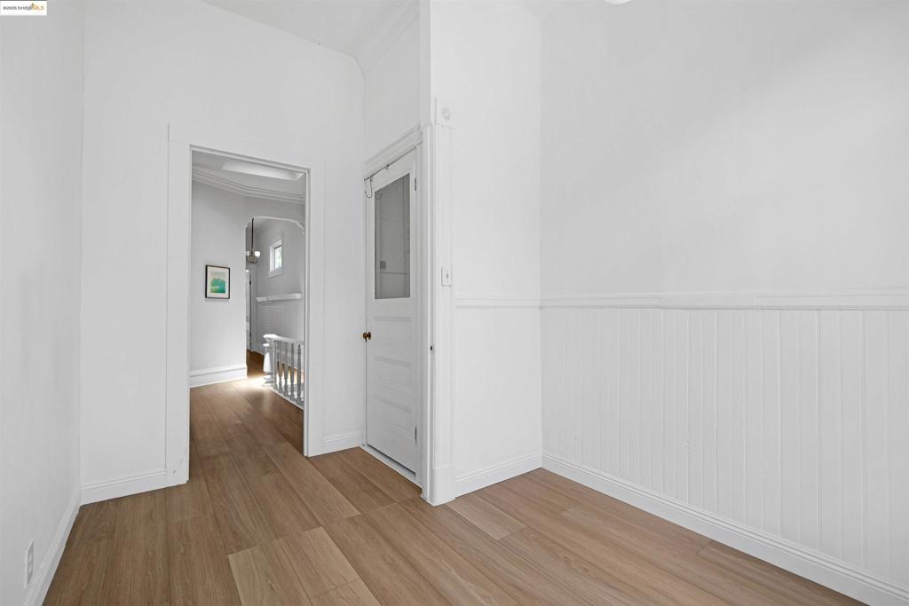 LOWER PAC HTS - Residential Income