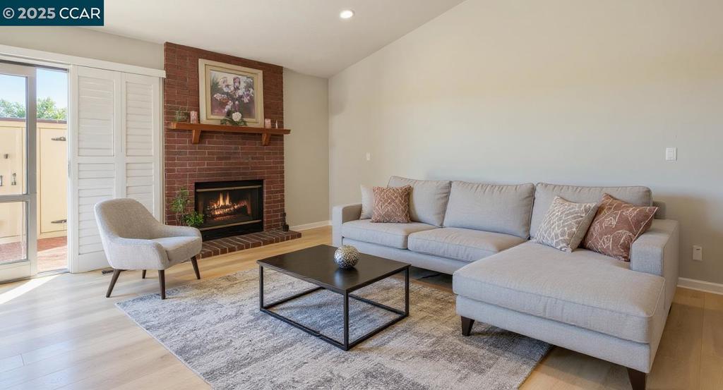 CORAL GATE - Residential