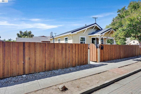 Photo of 1203 H St, Union City, CA 94587 (MLS # 41143734)