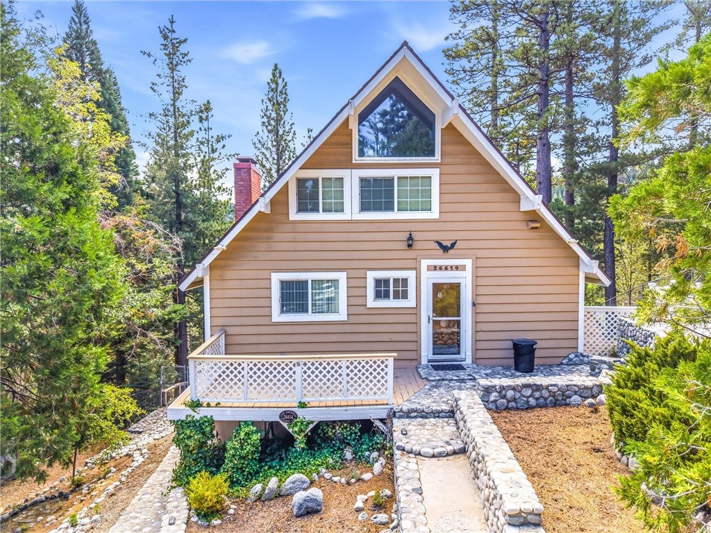26614 Hillcrest
