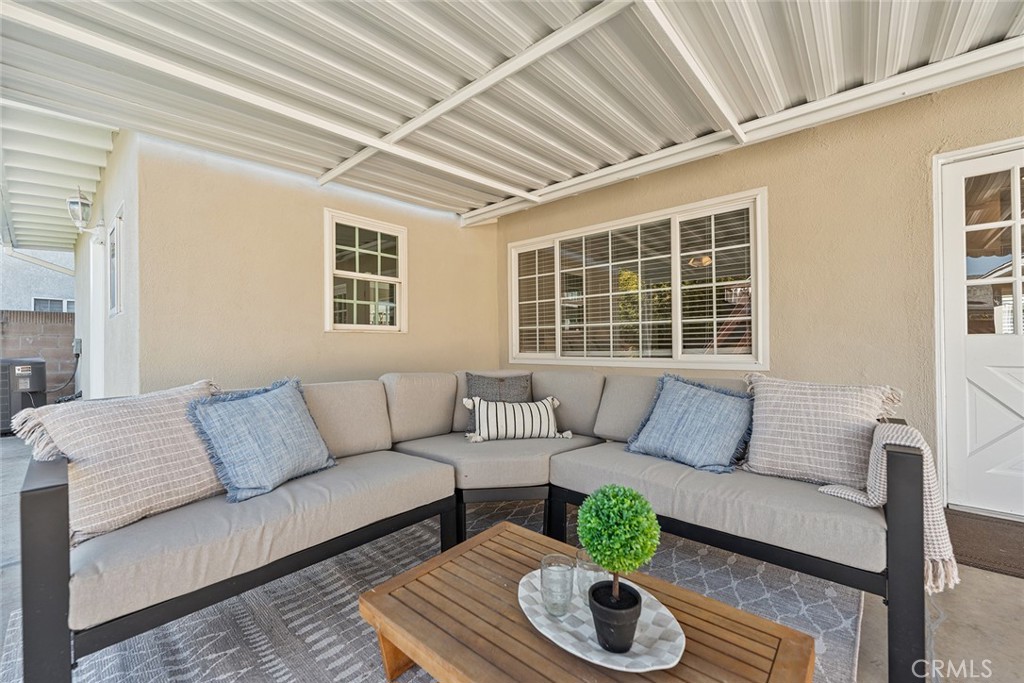 The San Strets - Residential