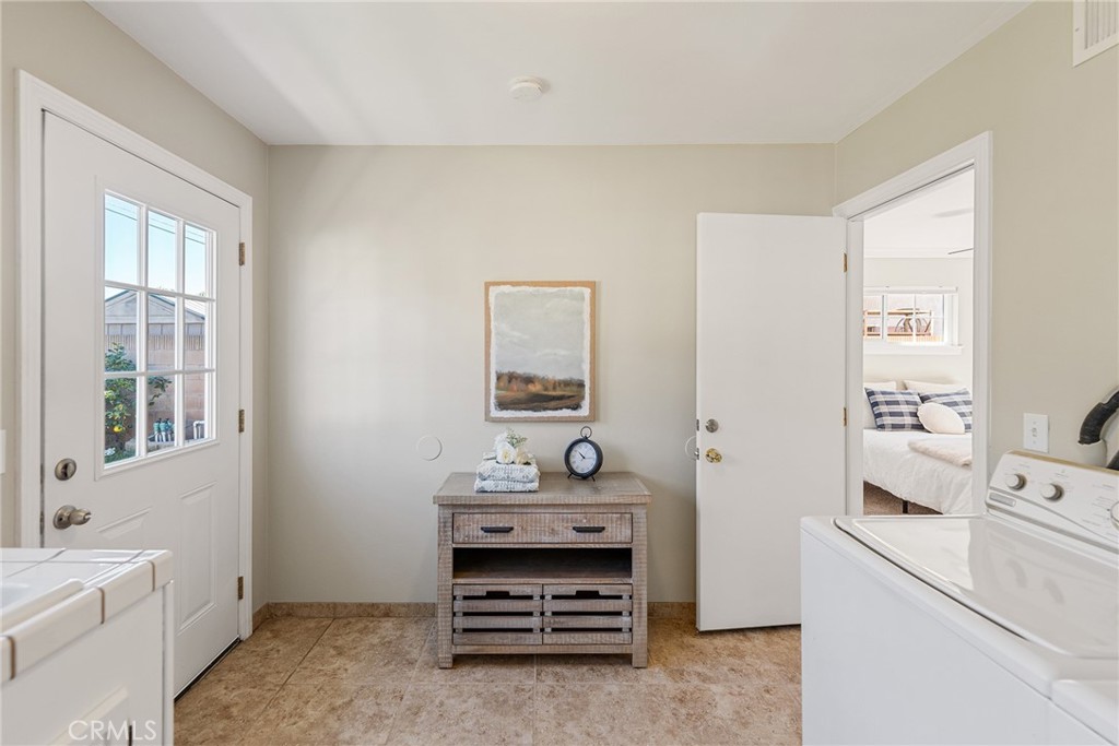 The San Strets - Residential