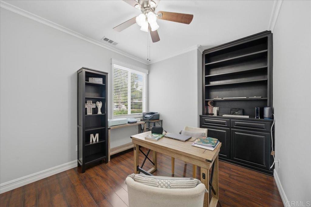 42921 Avenida Amistad