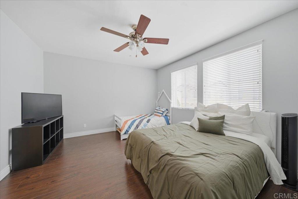 42921 Avenida Amistad