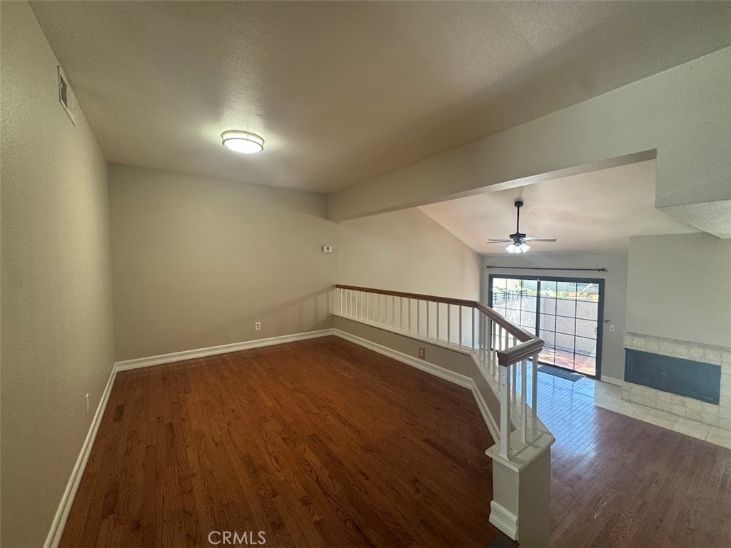 17 Mesquite