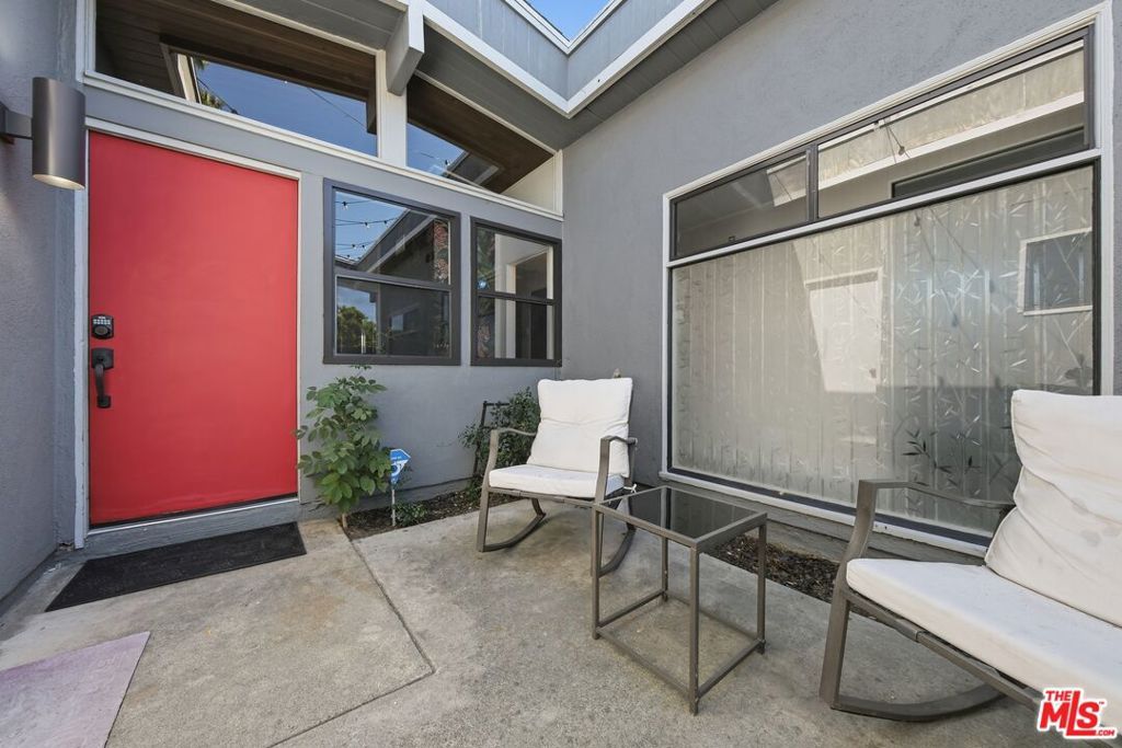 Photo of 10928 Homage Avenue, Whittier, CA 90604 (MLS # 26664377)