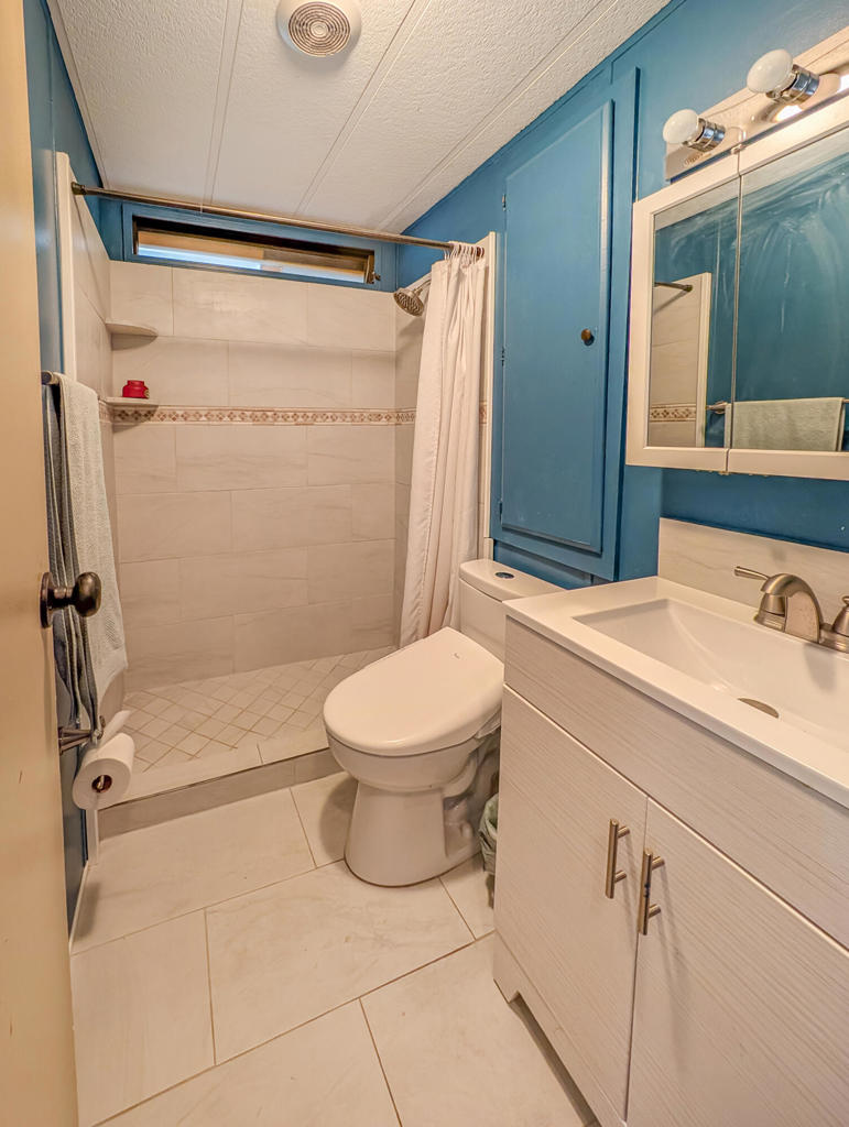 Not Applicable-1 - Manufactured In Park