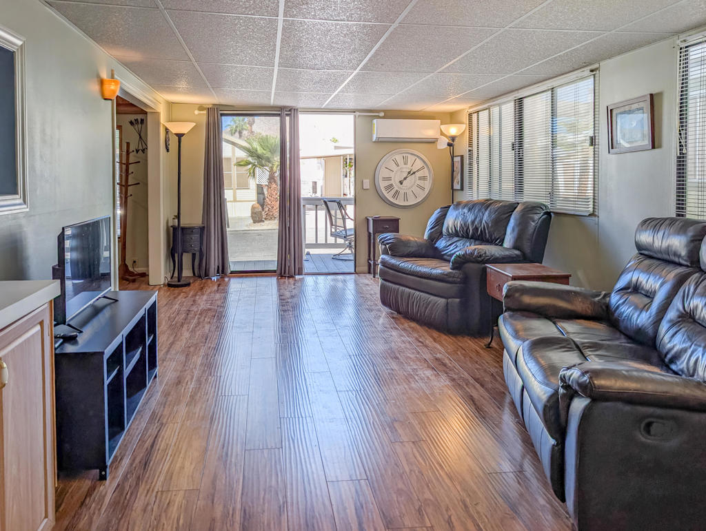 Not Applicable-1 - Manufactured In Park