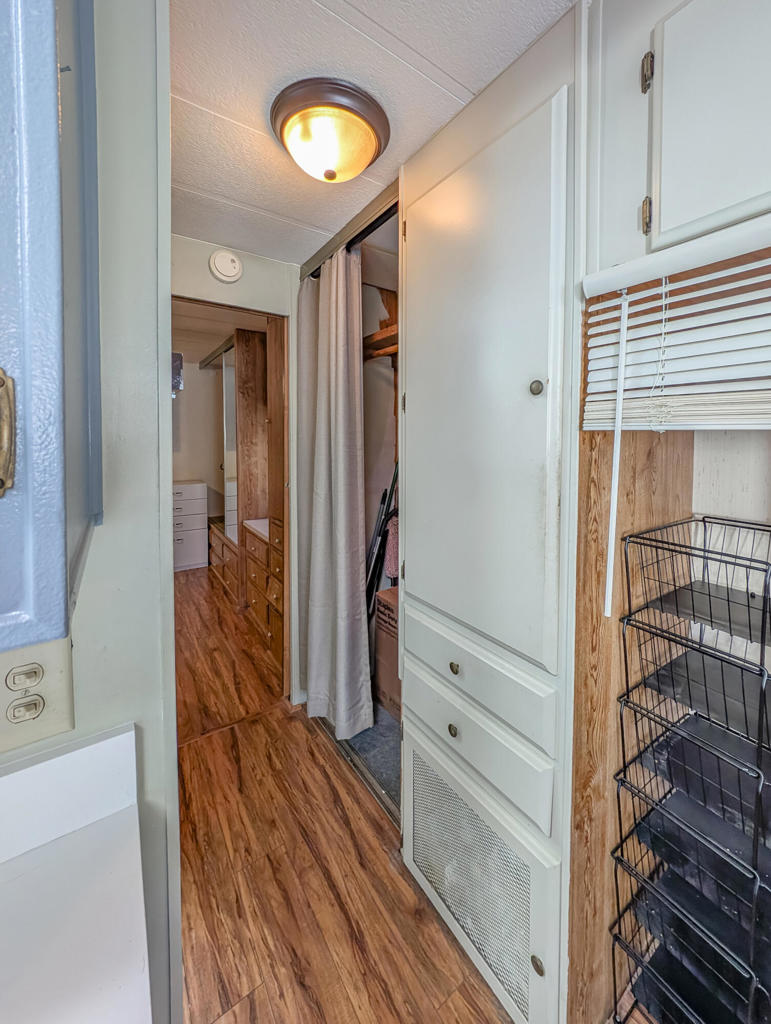 Not Applicable-1 - Manufactured In Park