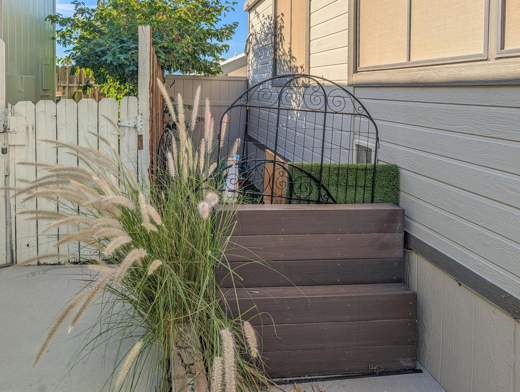 Not Applicable-1 - Manufactured In Park