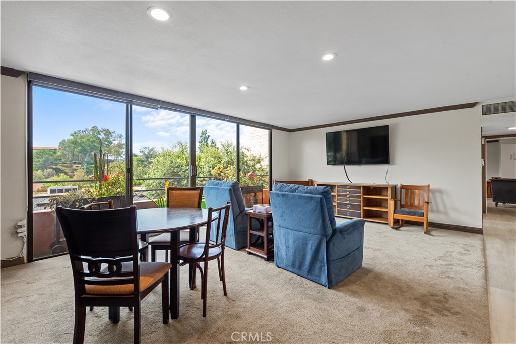 24055 W Paseo Del Lago 253