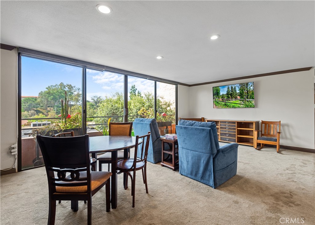 24055 W Paseo Del Lago 253