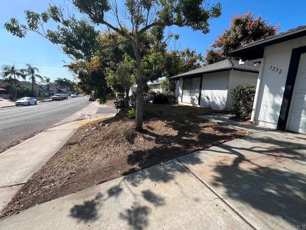 1232 Nacion Avenue