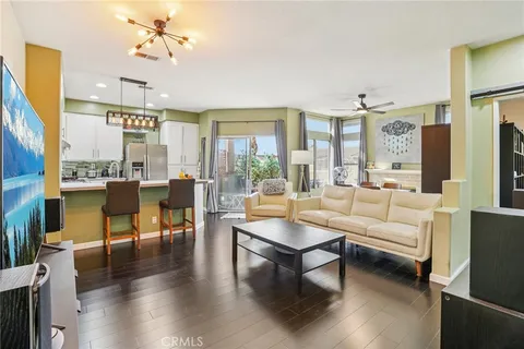 MLS: SW26067741