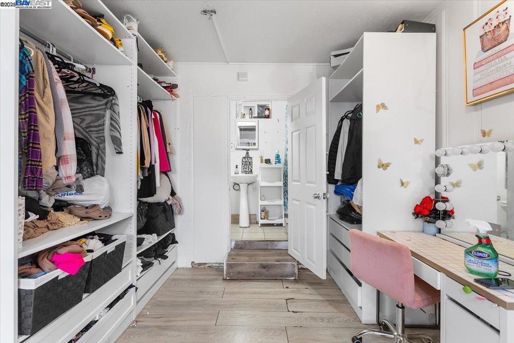 MONTALVIN - Residential