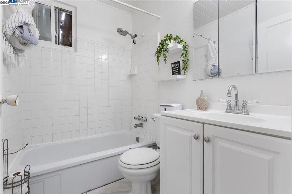 MONTALVIN - Residential