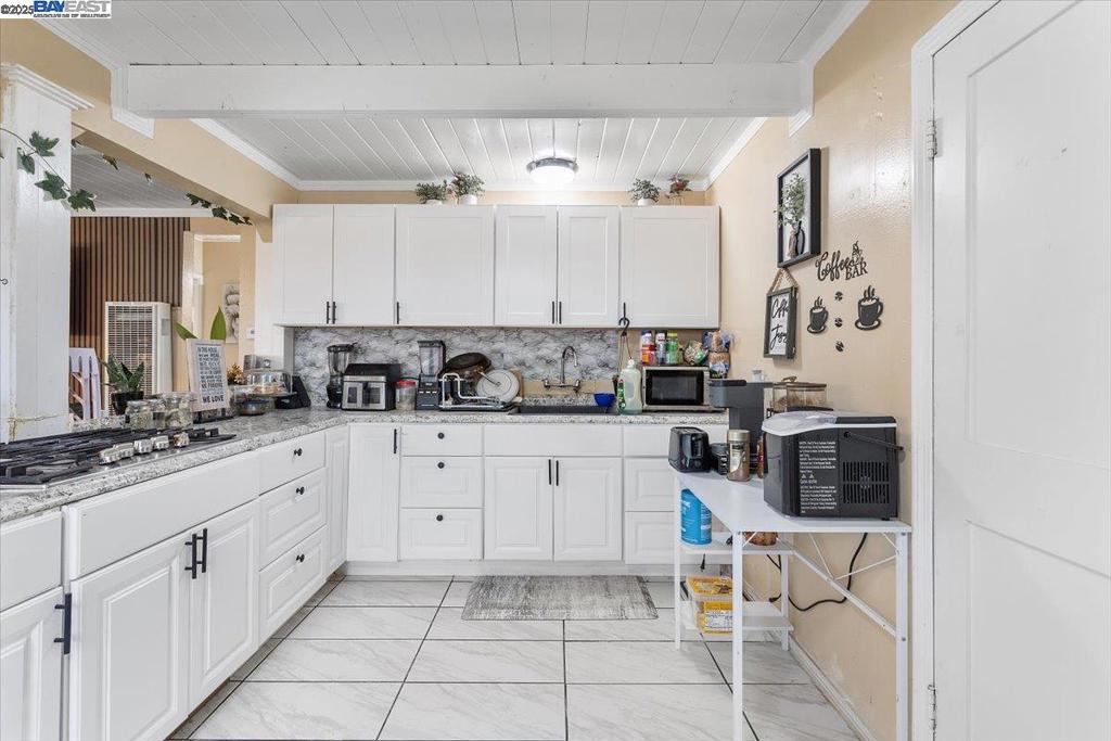 MONTALVIN - Residential