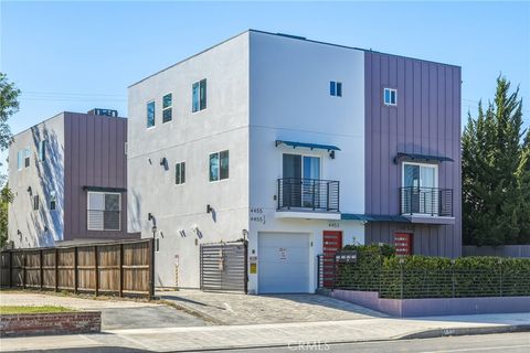 Photo of 4455 Colfax Avenue, Studio City, CA 91604 (MLS # SR26075983)
