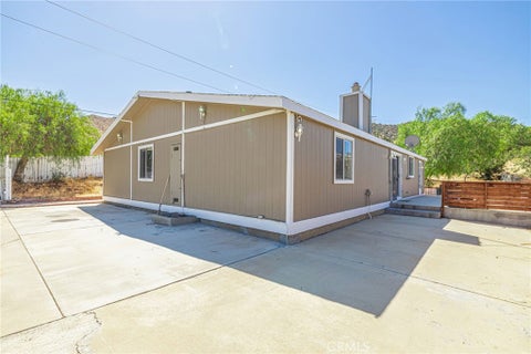 Photo of 510 E Soledad Pass RD, Palmdale, CA 93550 (MLS # SR26188945)
