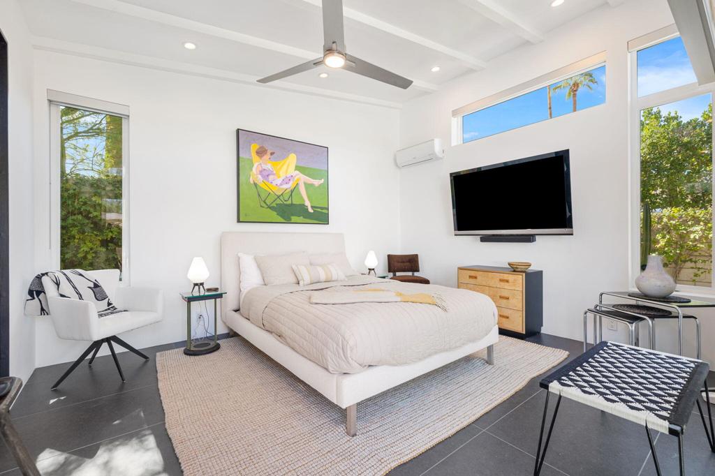 Magnesia Falls Cove - Residential