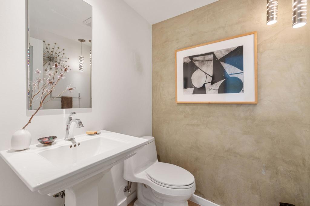 Magnesia Falls Cove - Residential