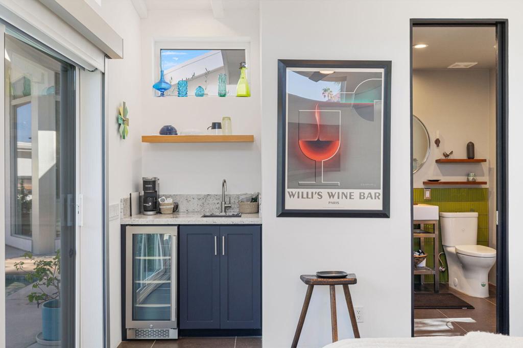 Magnesia Falls Cove - Residential