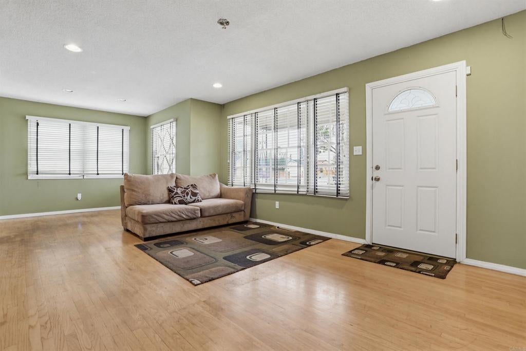 5653 Kelton Court