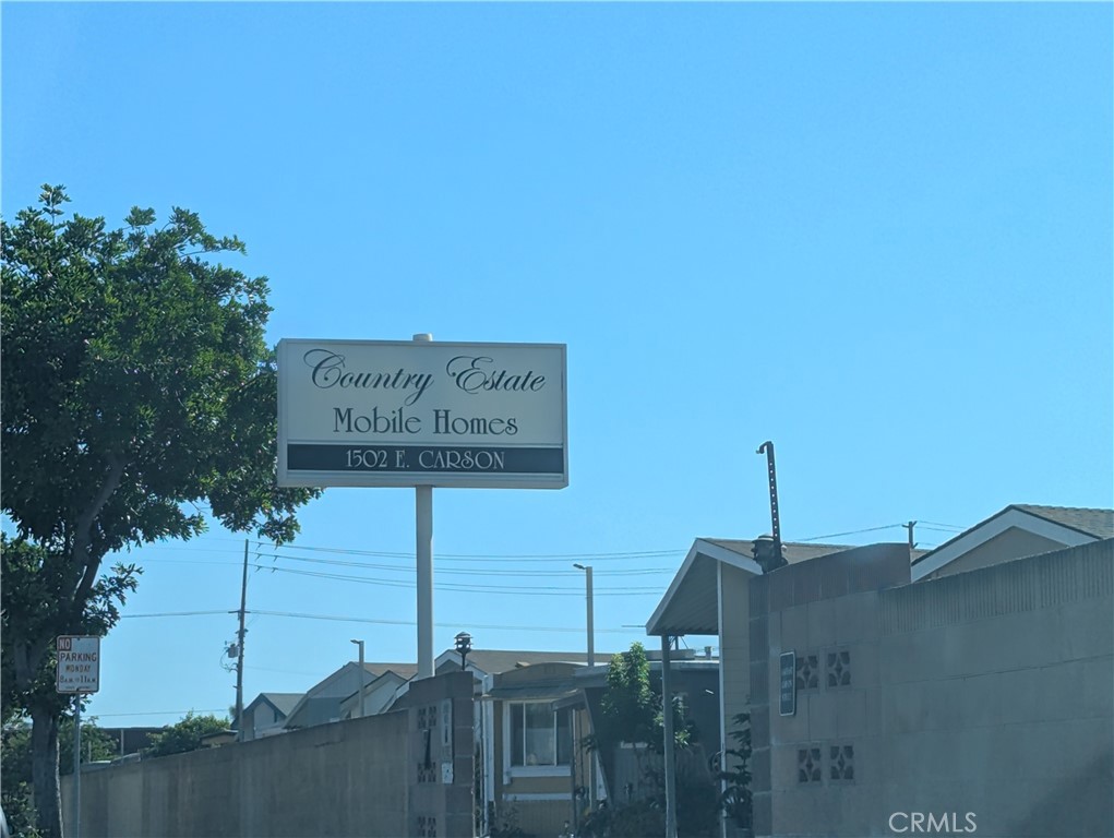 1502 E Carson Street 105