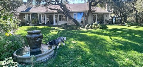 Photo of 1961 Vineyard View Ln, San Luis Obispo, CA 93401 (MLS # PI26021959)