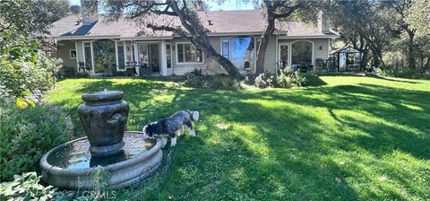 Photo of 1961 Vineyard View Ln, San Luis Obispo, CA 93401 (MLS # PI26021959)