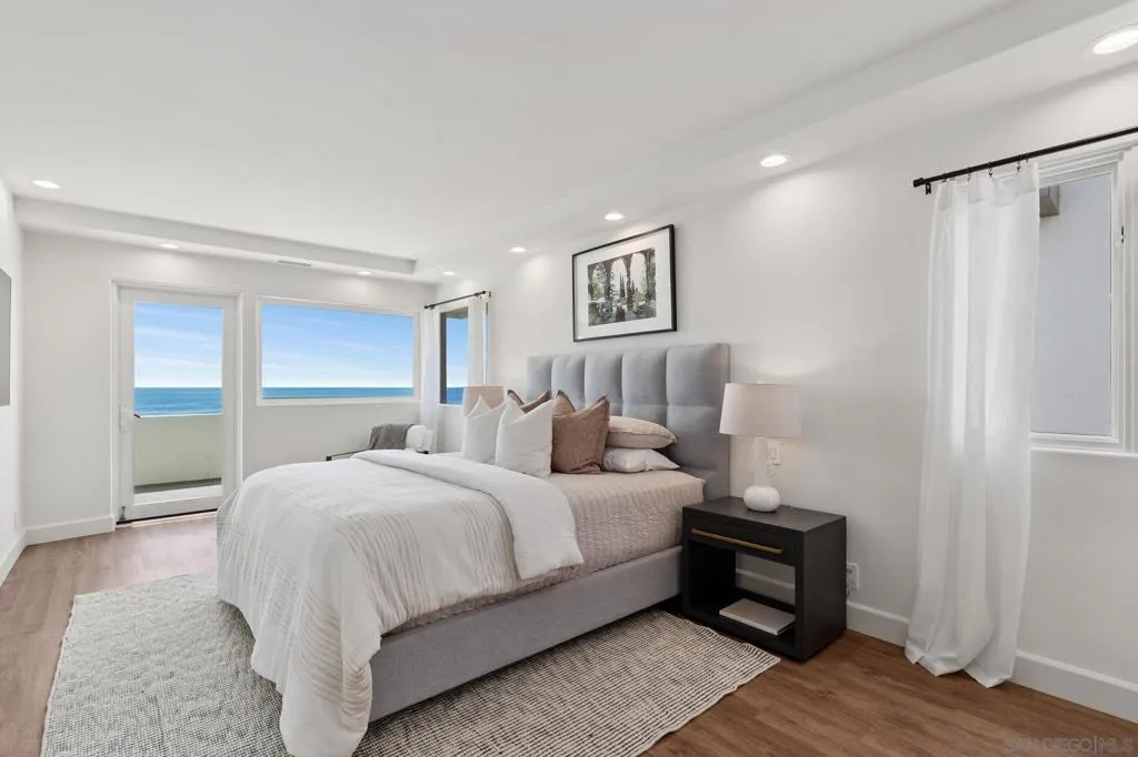 La Jolla, California 92037, United States, 4 Bedrooms Bedrooms, ,5 BathroomsBathrooms,Residential,Active,162691