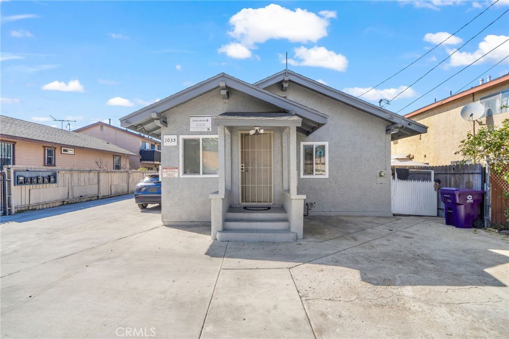 1035 Orange Avenue