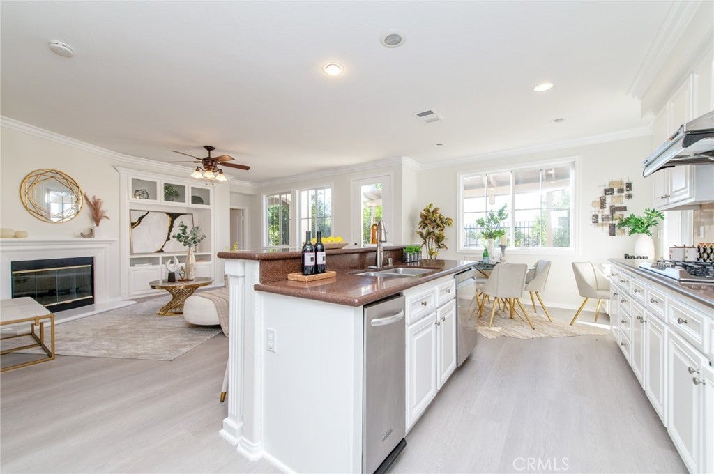 143 Weathervane, Irvine CA 92603 - Photo 24