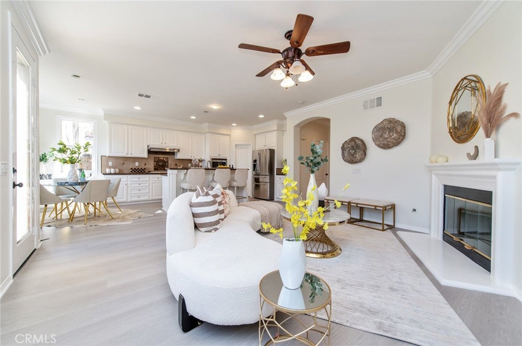 143 Weathervane, Irvine CA 92603 - Photo 17