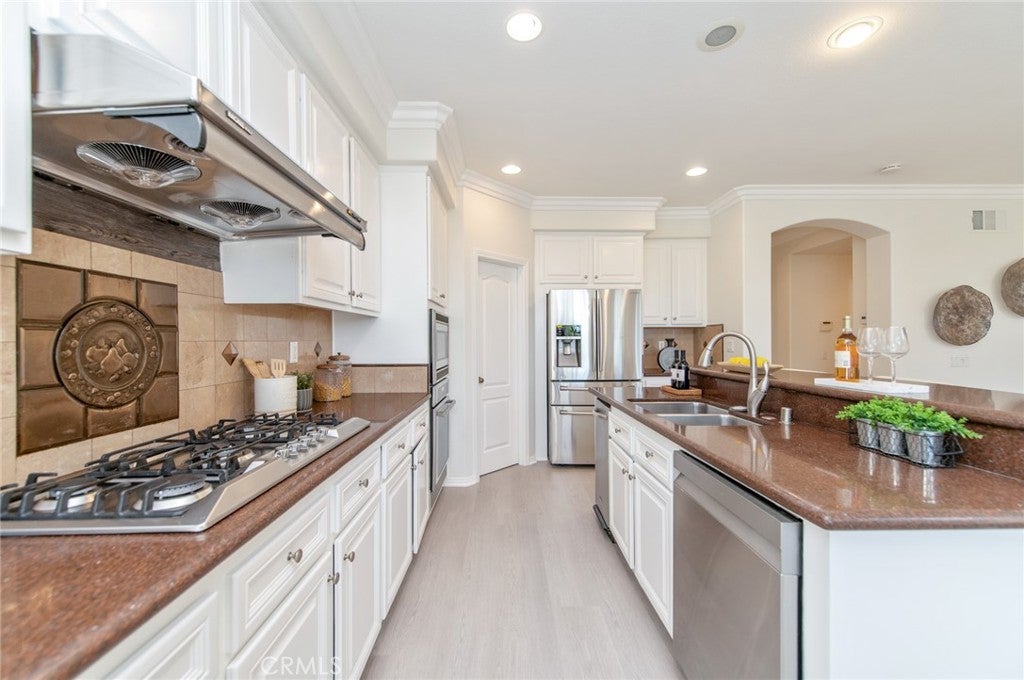 143 Weathervane, Irvine CA 92603 - Photo 22