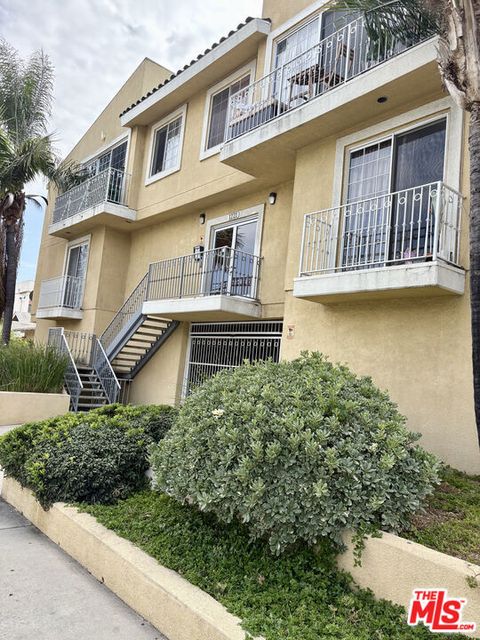 Photo of 1221 Seward Street #205, Los Angeles, CA 90038 (MLS # 26840771)