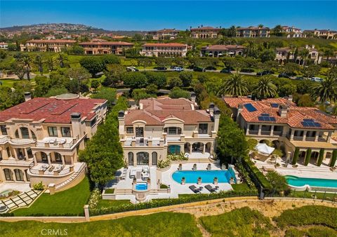 Tiny photo for 3 Island Vista Vis, Newport Coast, CA 92657 (MLS # OC25149760)